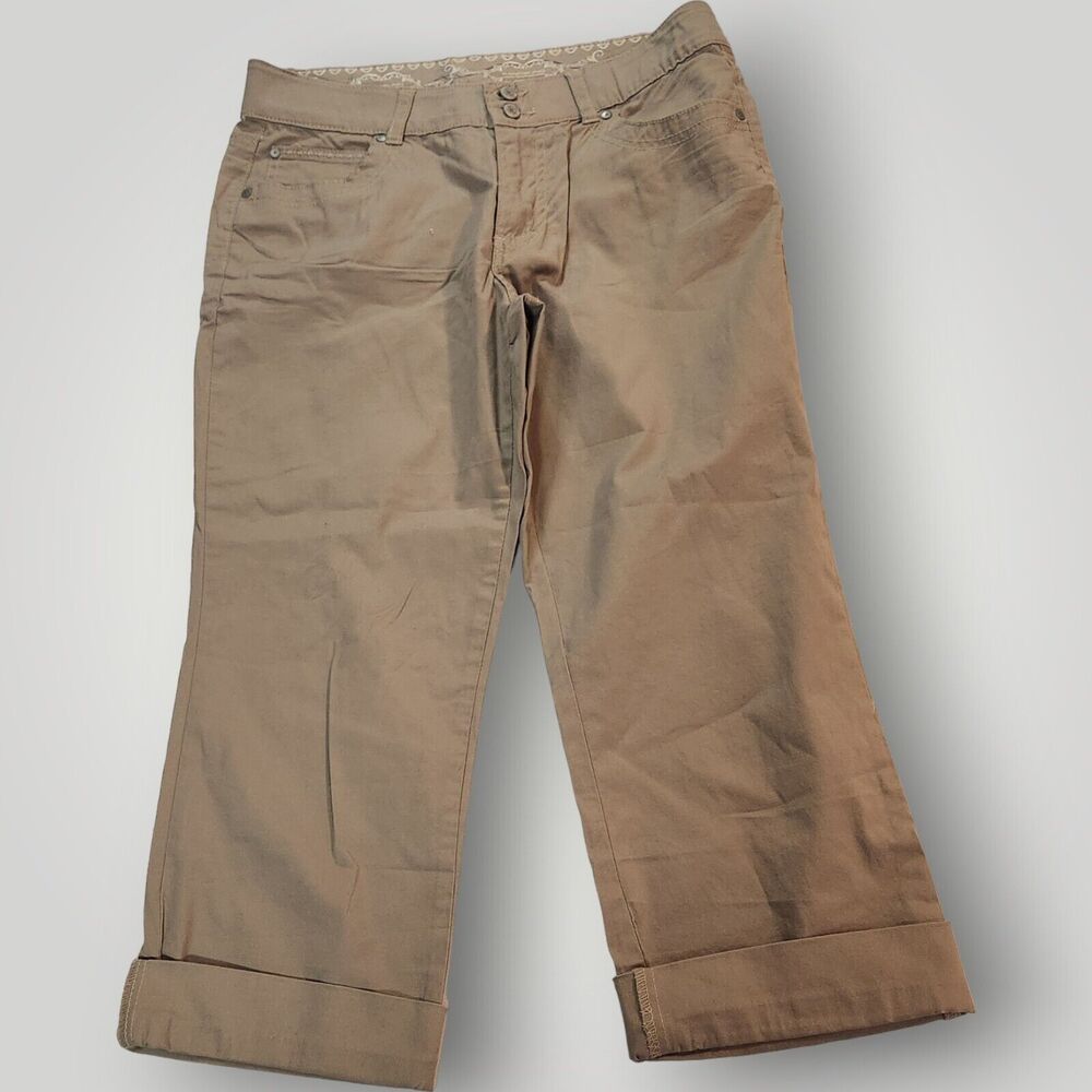 Bandolino Women's 6 Khaki Tan Comfort Waist STRETCH Capri Pants Cuffed